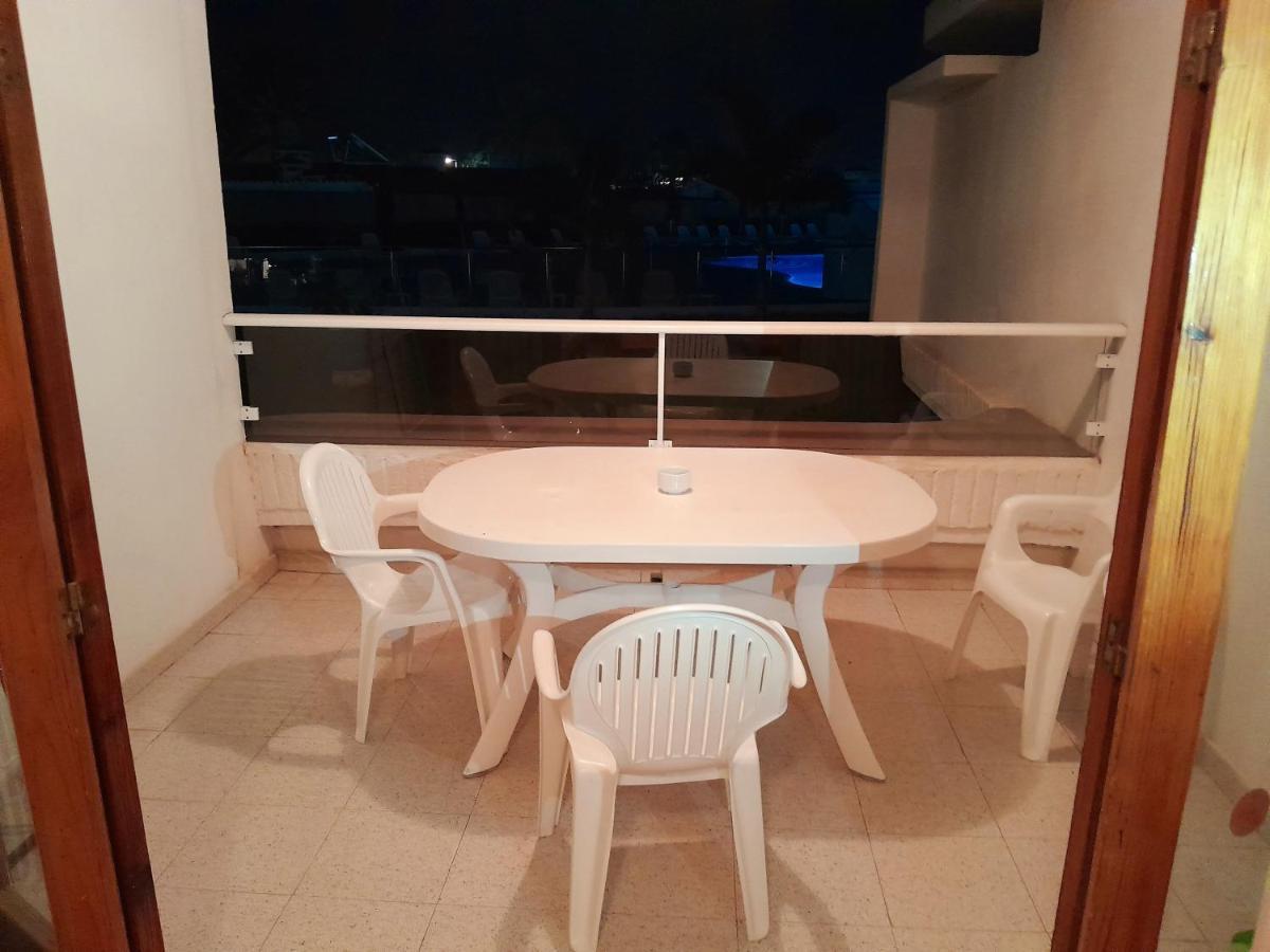 Apartamentos Tamaran San Bartolomé 外观 照片