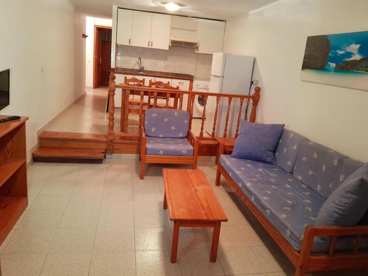Apartamentos Tamaran San Bartolomé 外观 照片